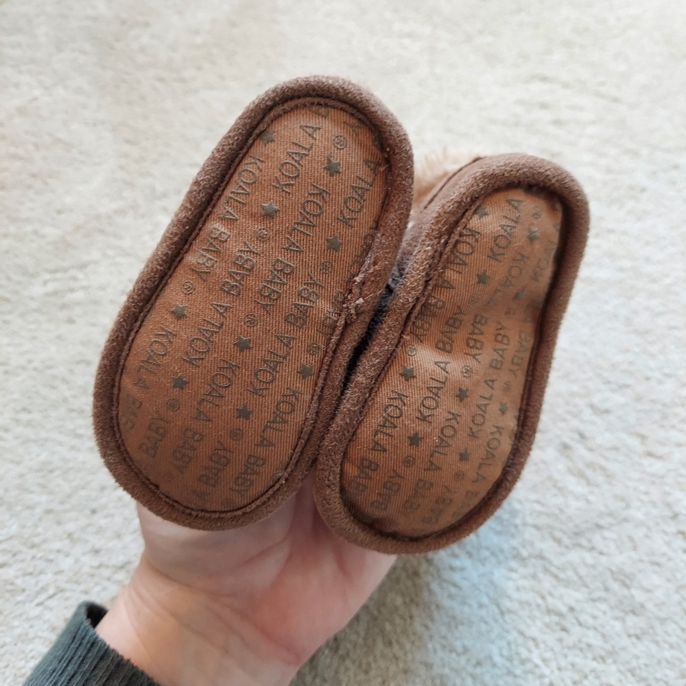 Soft Soled Booties - Picture 4 of 5